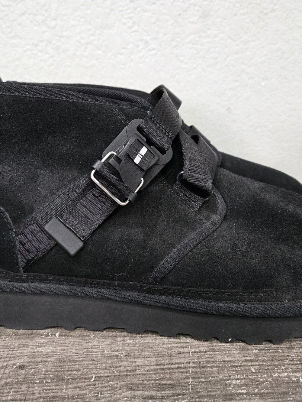 UGG Neumel Quickclick Chukka Black Men's Boots Size 12 S/N 1130720